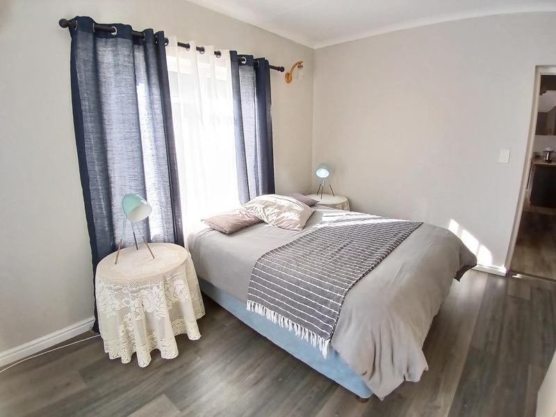 6 Bedroom Property for Sale in Stilbaai Wes Western Cape